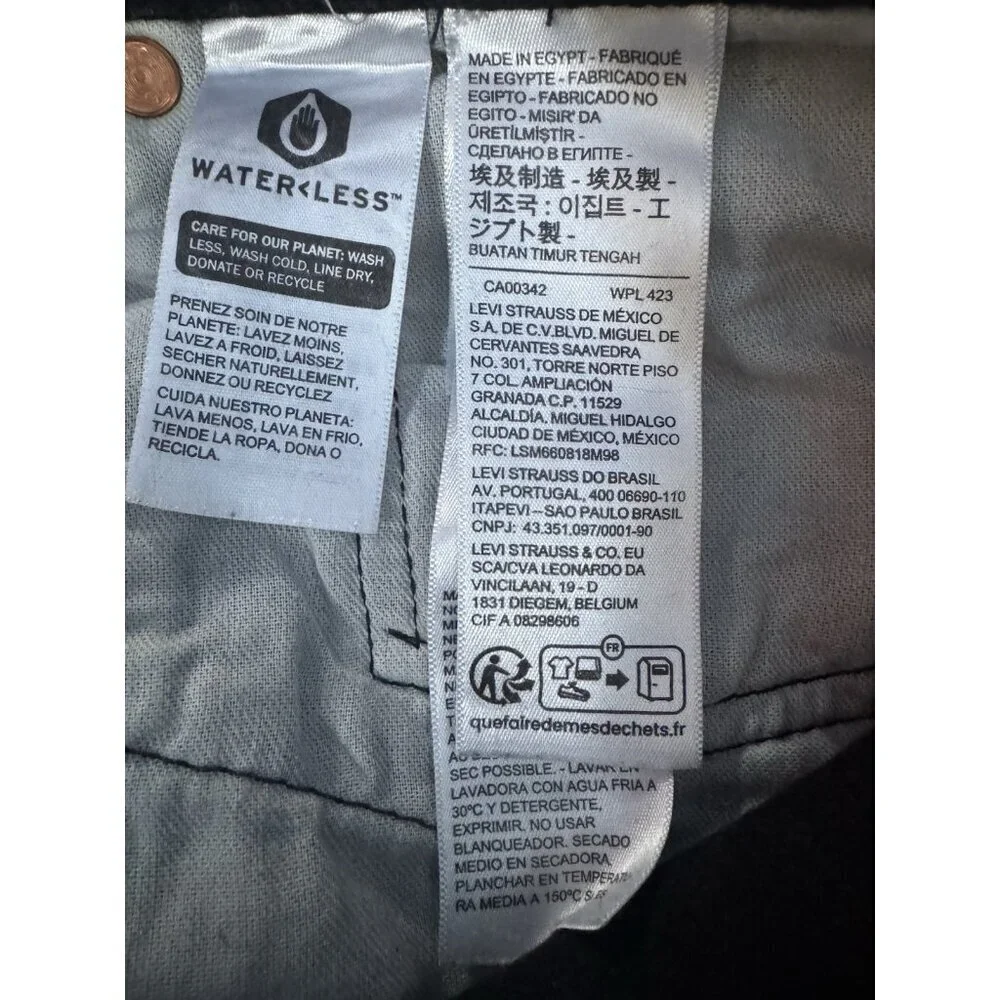 Levi’s 501 Men Size 34x32 (31) Black Regular Fit Straight Leg Button Fly Jeans